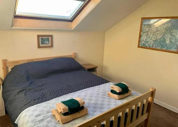 Cottage In Kilmun Argyll - 2 Bedrooms Sleeps 2 (Adults Only)